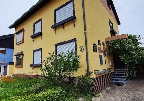 Hausansicht 1