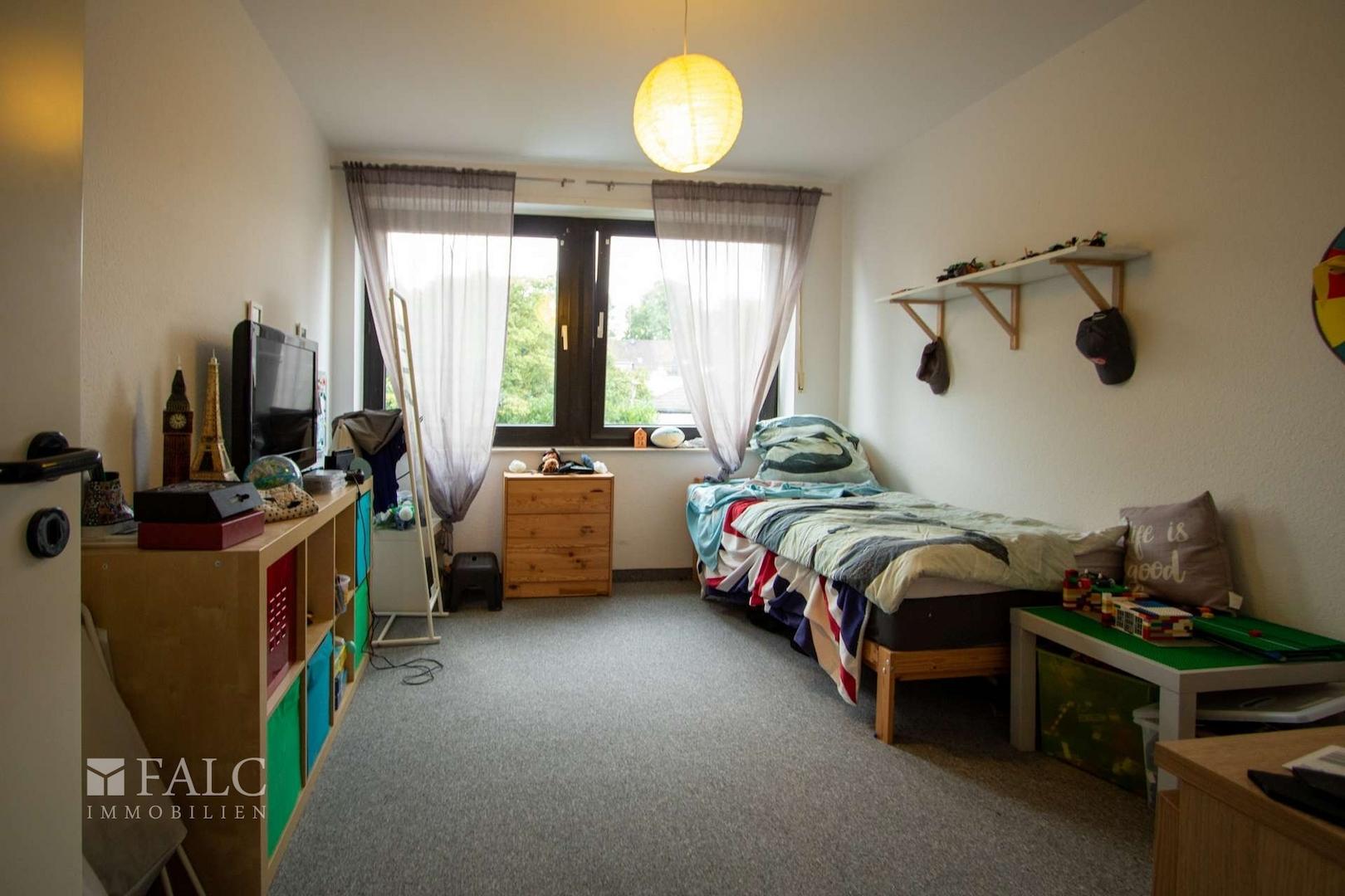 Schlafzimmer OG