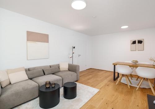 Wohnzimmer/Essbereich