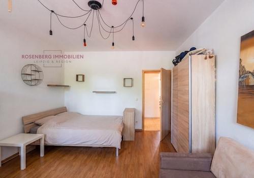Immobilie in Leipzig/Plagwitz zu verkaufen_Zimmer 1