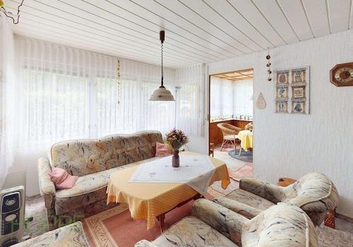 Wohnzimmer Perspektive 1