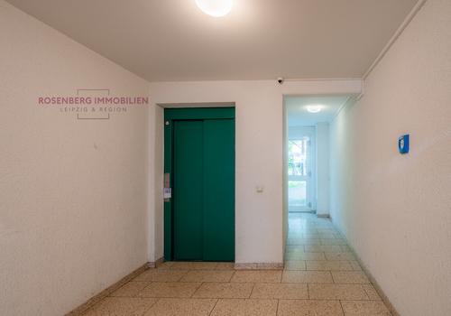Immobilie in Leipzig / Altlindenau zu verkaufen_Aufzug