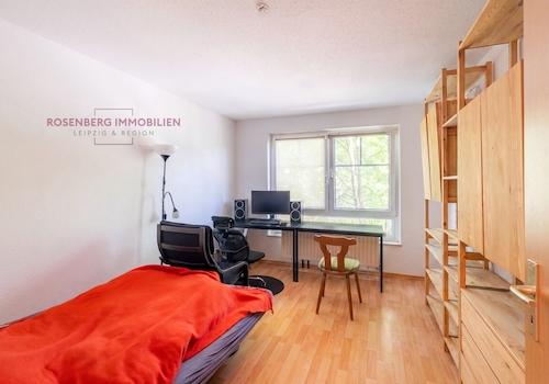 Immobilie in Leipzig / Altlindenau zu verkaufen_Wohn-& Schlafzimmer