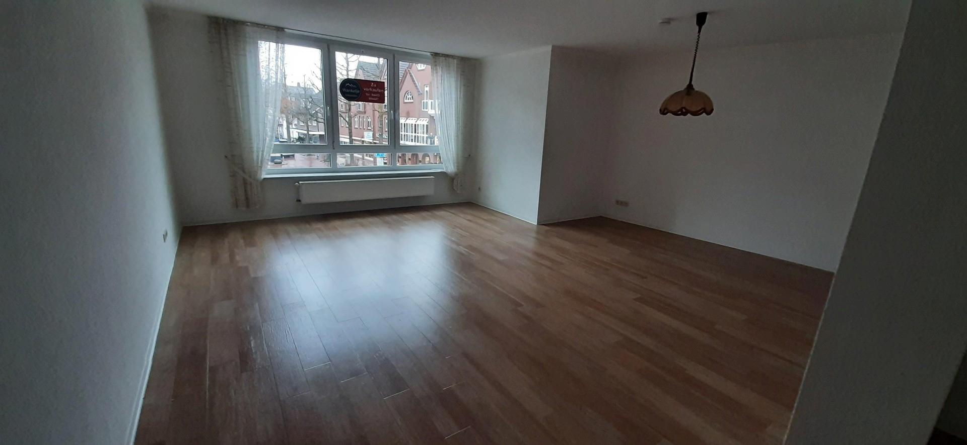 Wohnzimmer = WZ 1