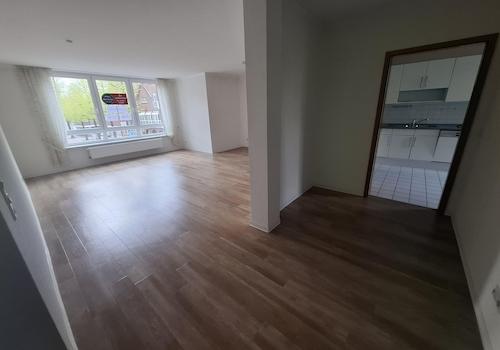 Diele mit WZ und Küche