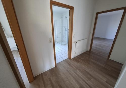 Diele mit Bad, SZ und Büro
