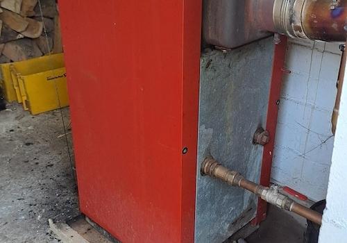 Anbau mit Festbrandkessel