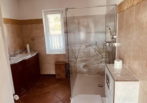 Dusche WC, 06/2026