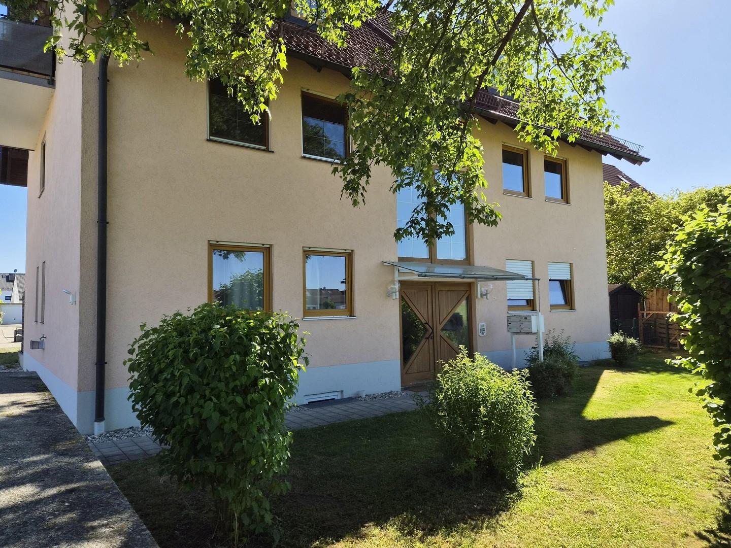 Aussenansicht, Hauseingang