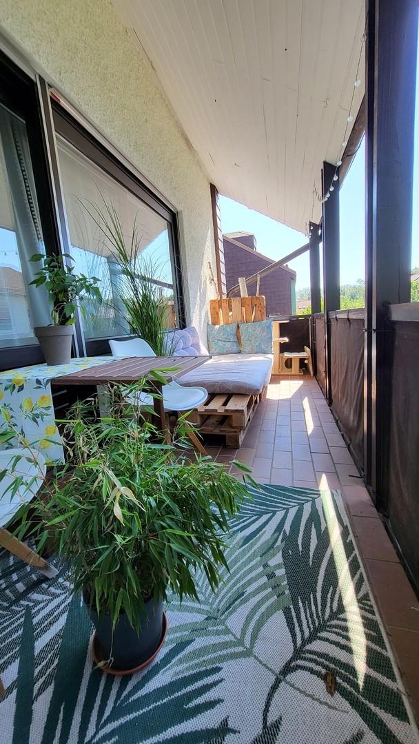 großer Südbalkon