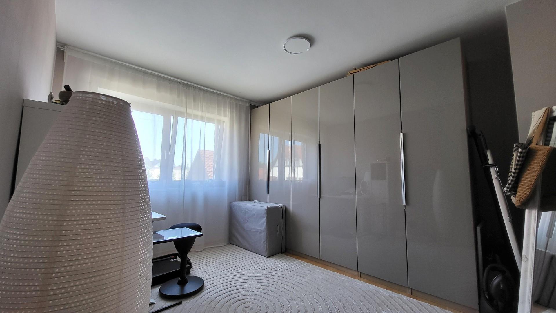 Büro-/Kinderzimmer