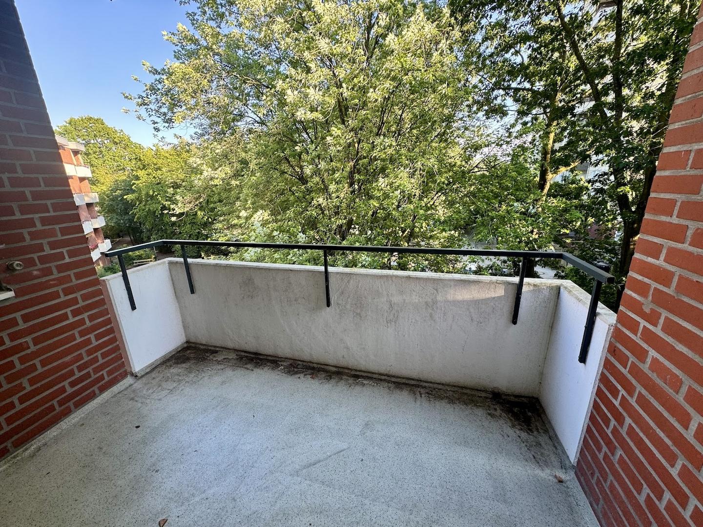 sonniger Balkon
