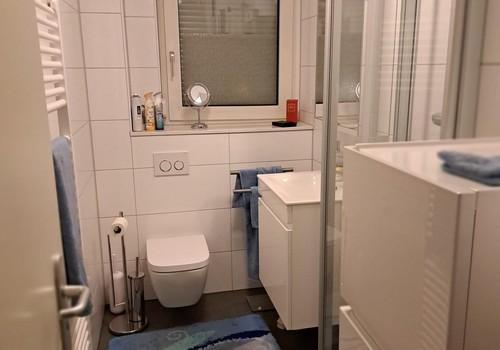 Bad mit bodengleicher Dusche