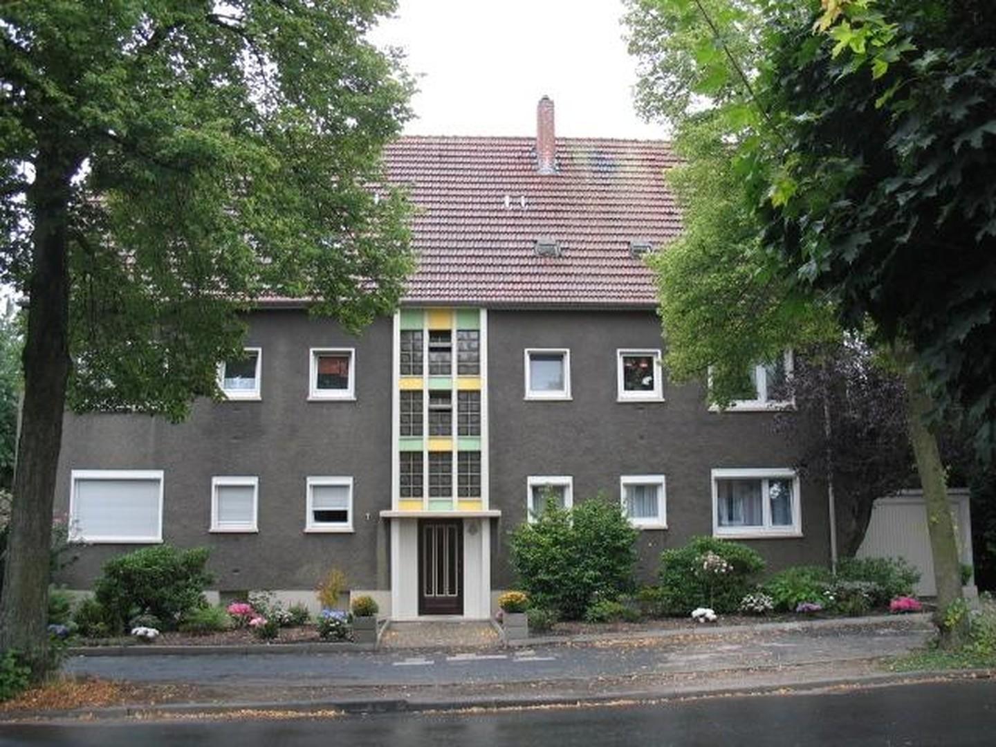 Wohnhaus Straßenseite
