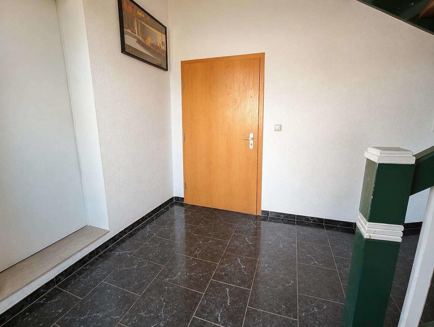 Wohnungstür EG