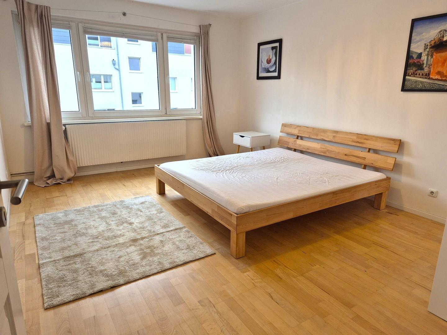 Schlafzimmer 1