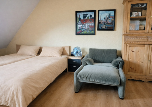 Zimmer 2 Dachgeschoss
