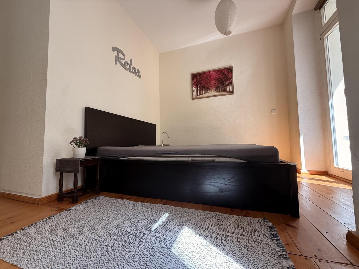 Bedroom and balcony access