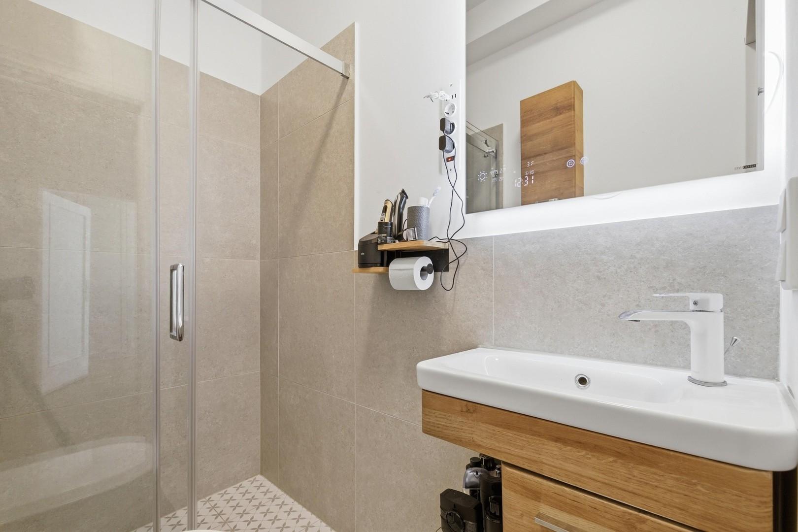 Badezimmer 2