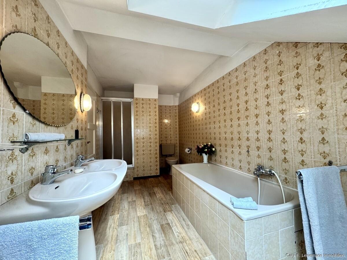 OG Badezimmer