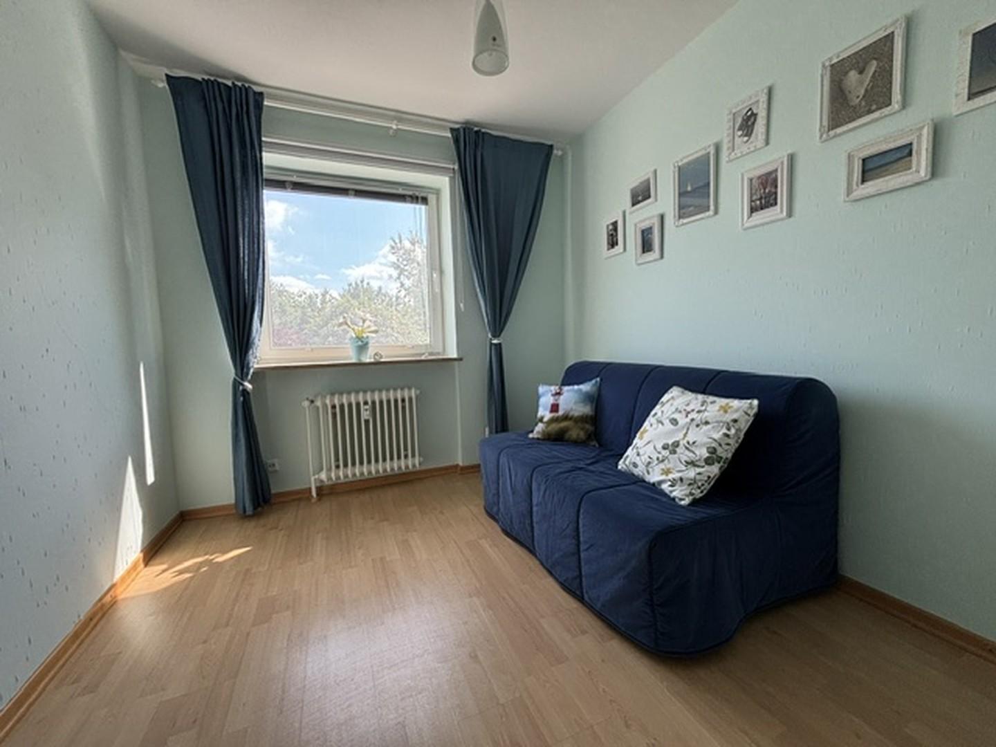 2. Schlafzimmer