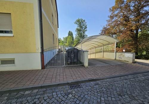 Garagenzufahrt
