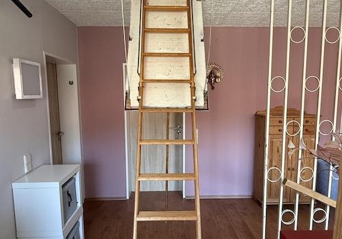 Dachboden Treppe
