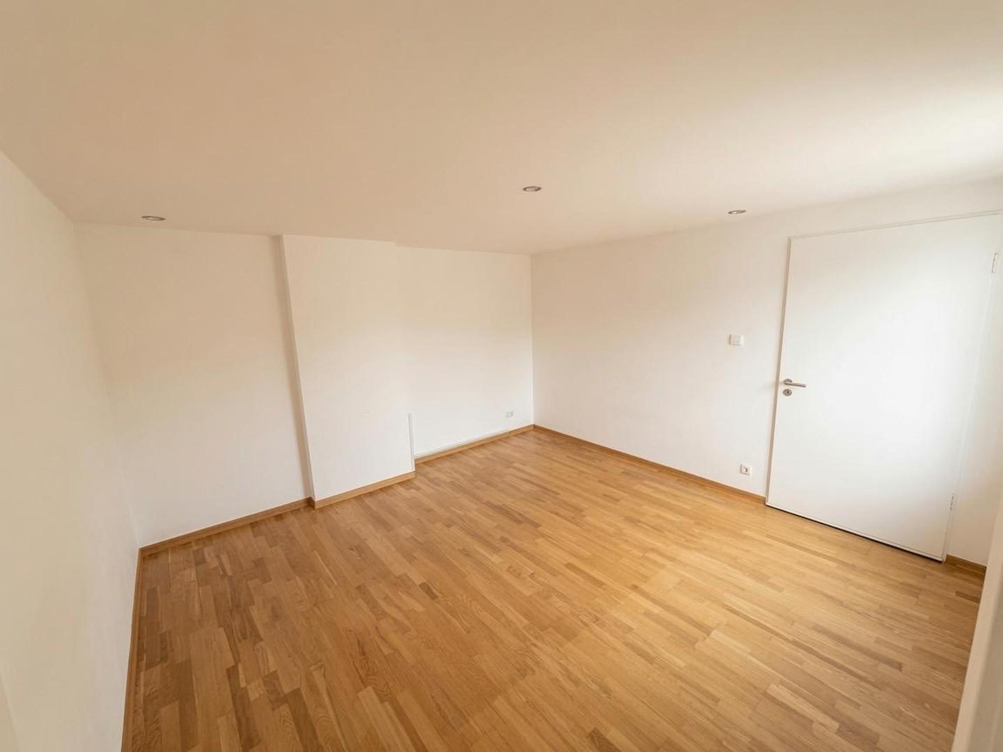 Büro 2