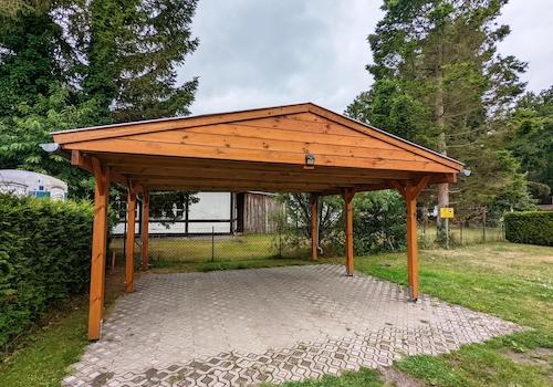 2 Carportplätze
