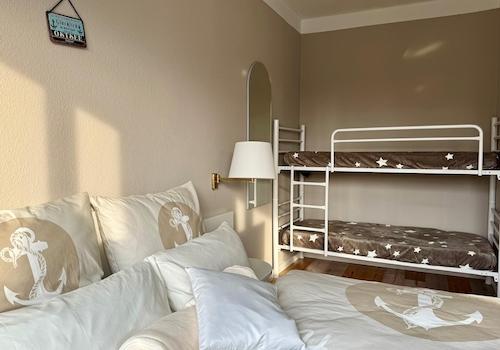Etagenbett in 7 Zimmern