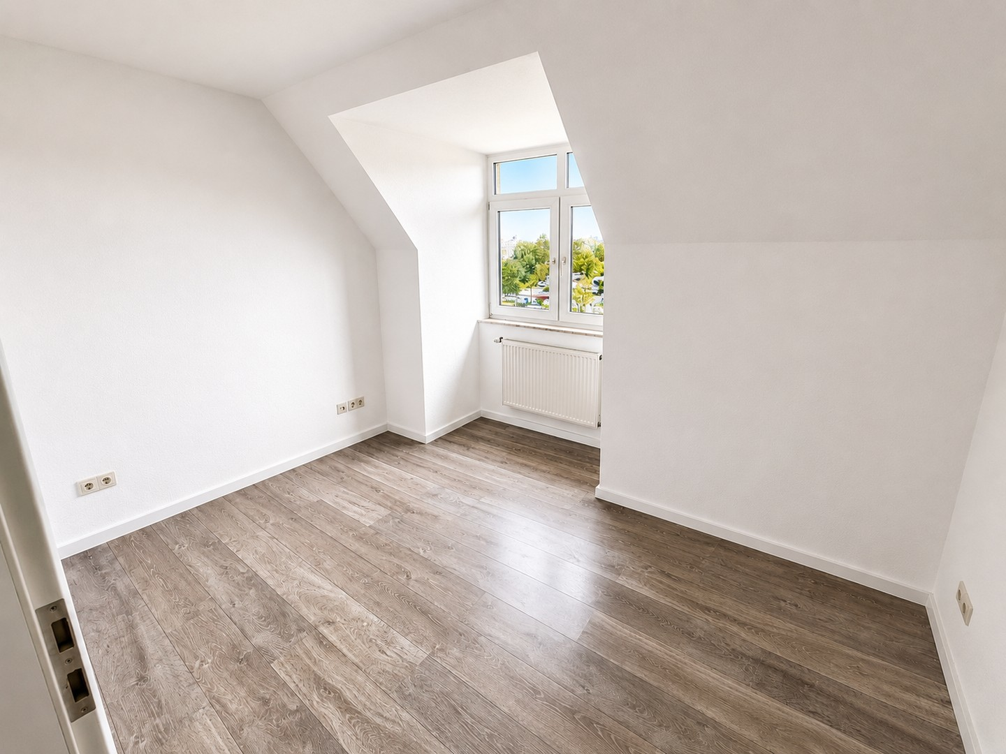 Kinder-/Gästezimmer