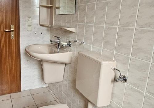 Badezimmer 2
