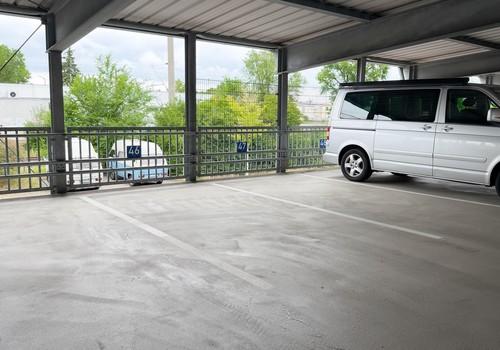Stellplatz im Parkhaus