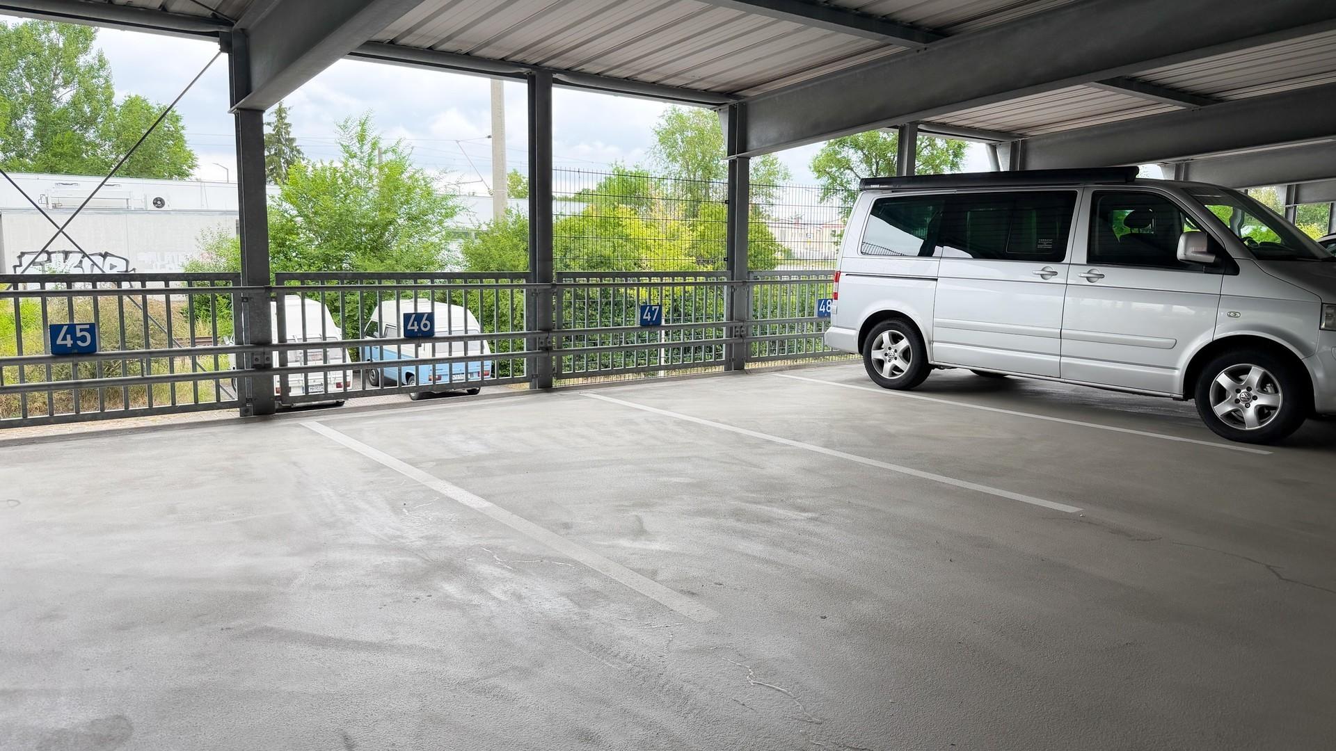 Stellplatz im Parkhaus