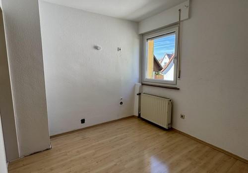 OG Zimmer mit Küchenanschl.