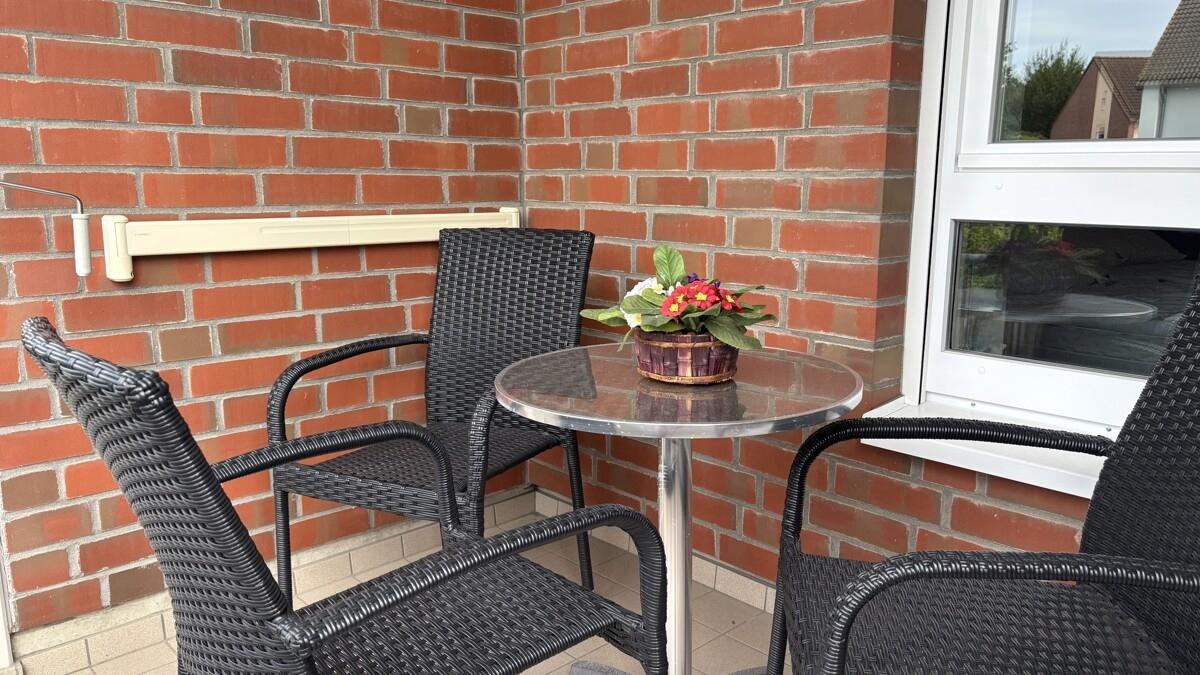 Balkon mit Markise