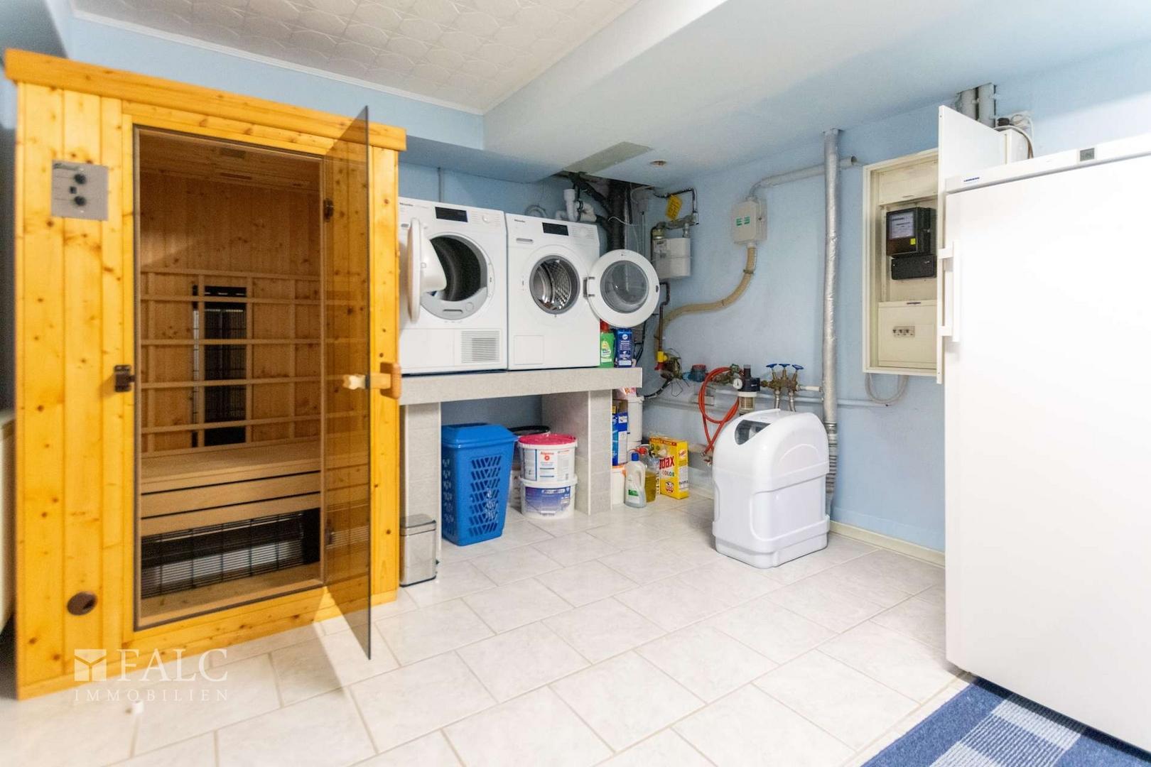 Waschküche mit Sauna