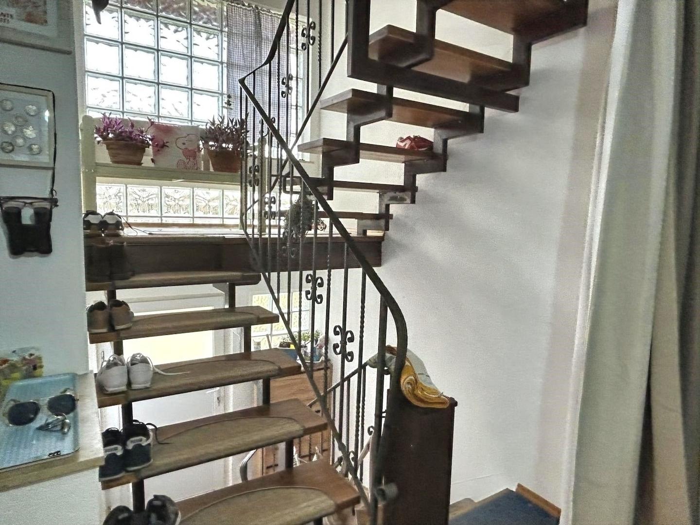 Treppe ins DG