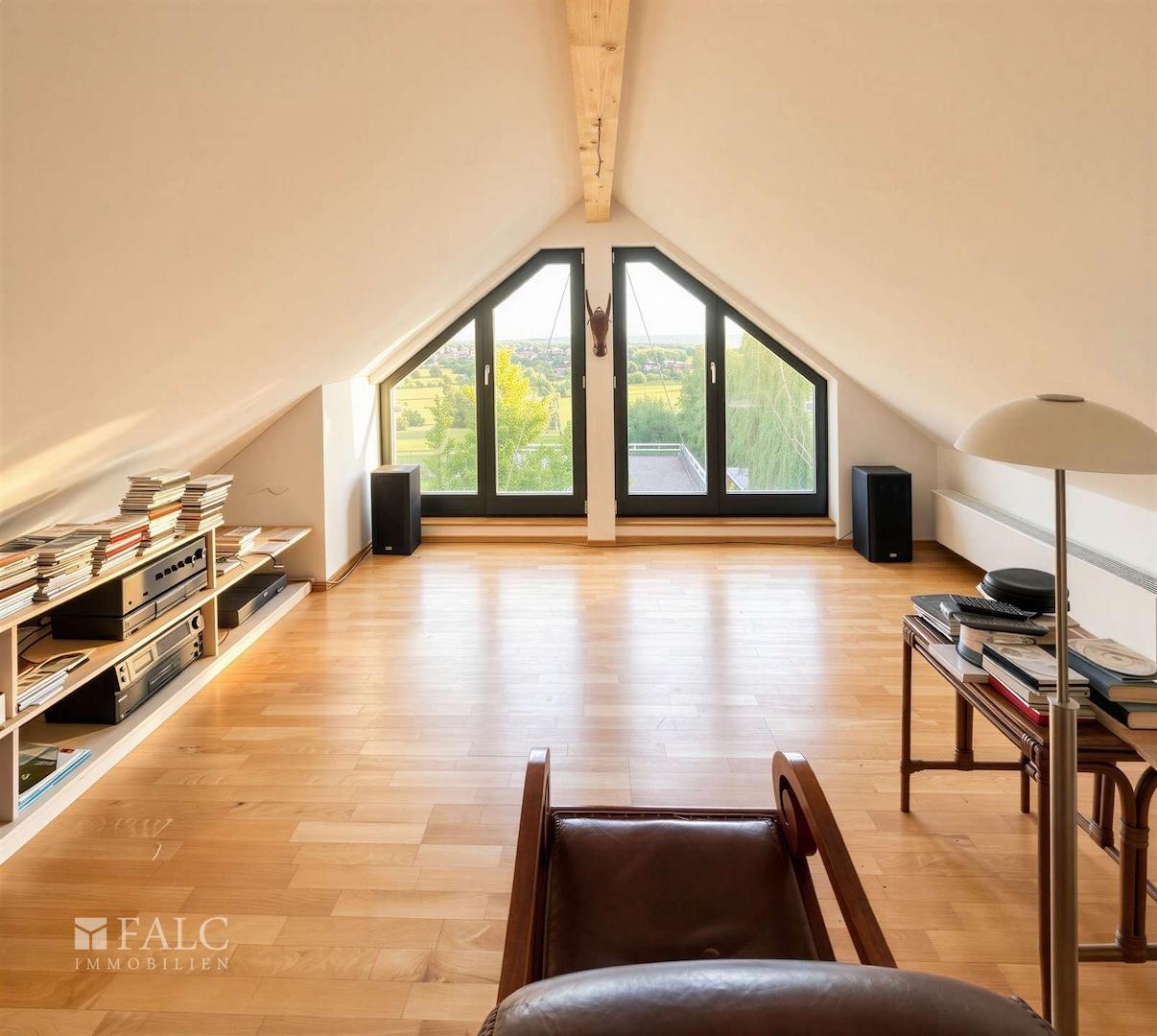 Dachgeschoss Wohnzimmer 