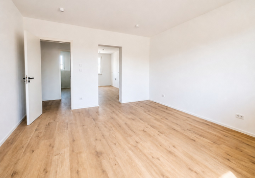 Wohnzimmer mit Küchenzugang