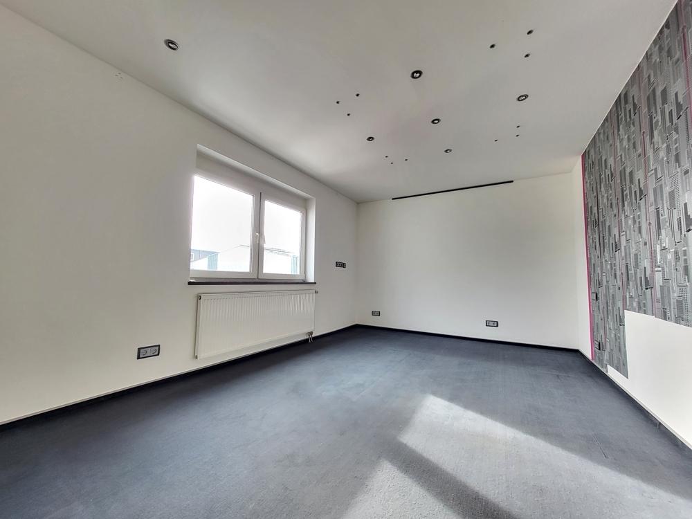 Büro/Wohnraum EG