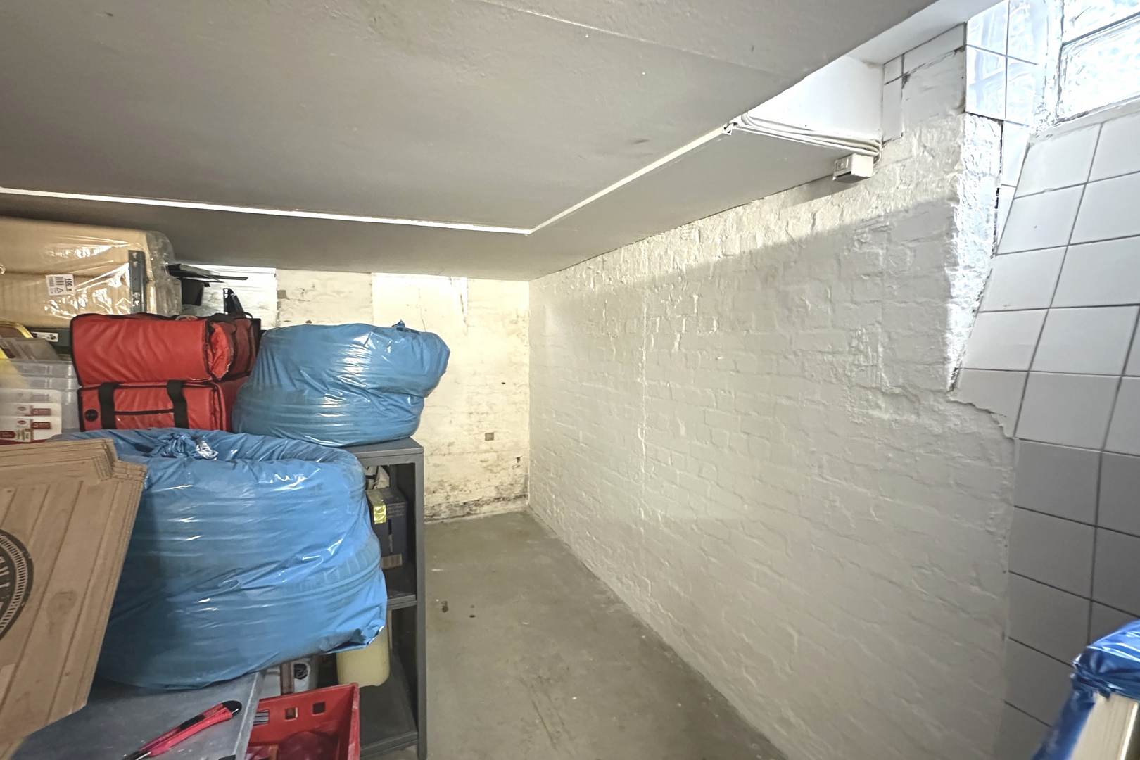 Kellerraum, Vorbereitungsküche unter dem Laden