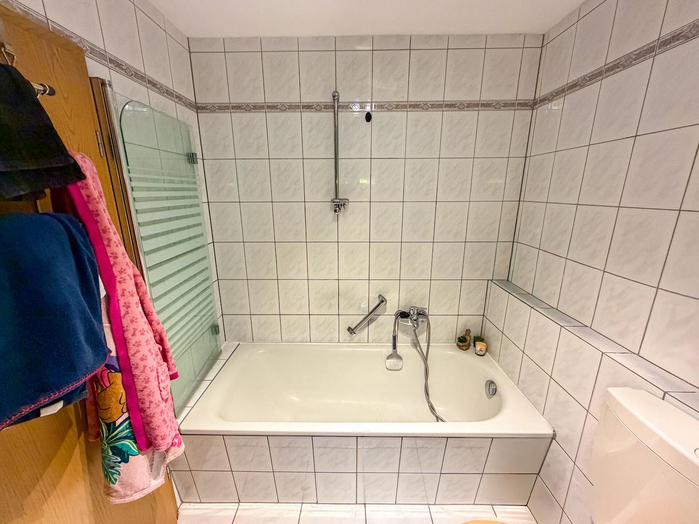 9 - Badezimmer DG