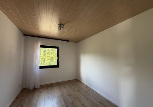 Zimmer 2 EG