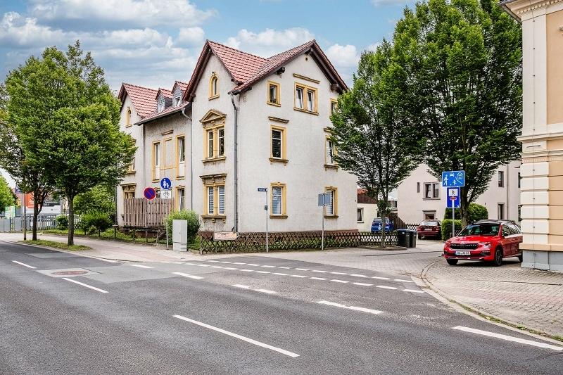 Straßenansicht