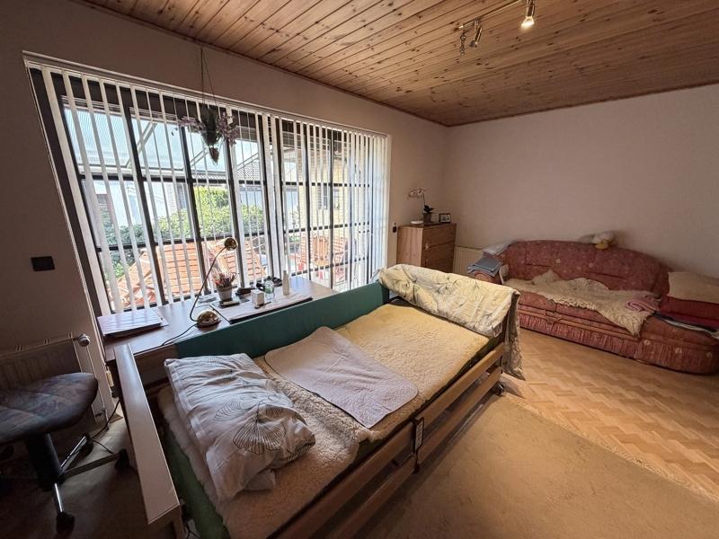 Schlafzimmer mit Terrasse