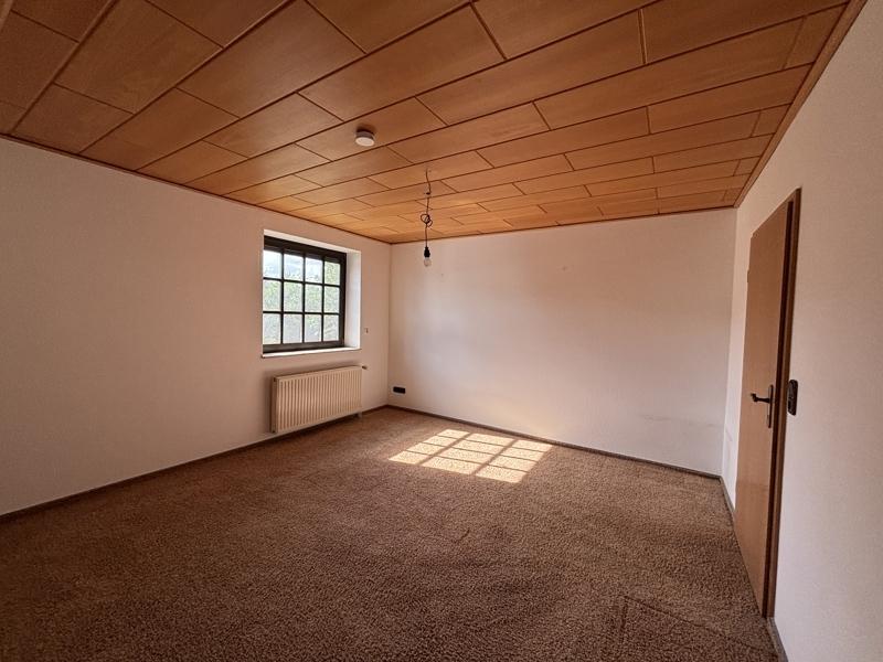 Zimmer 2 OG