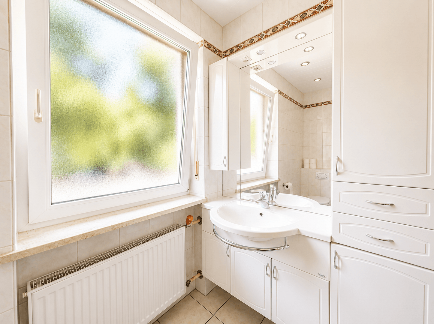 Badezimmer 1. OG