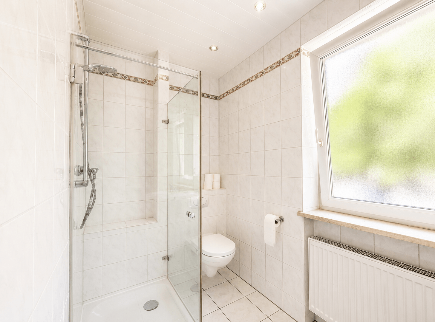 Badezimmer 1. OG