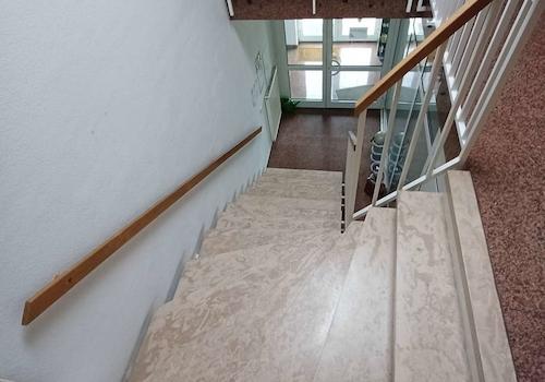 Treppe zum Büro